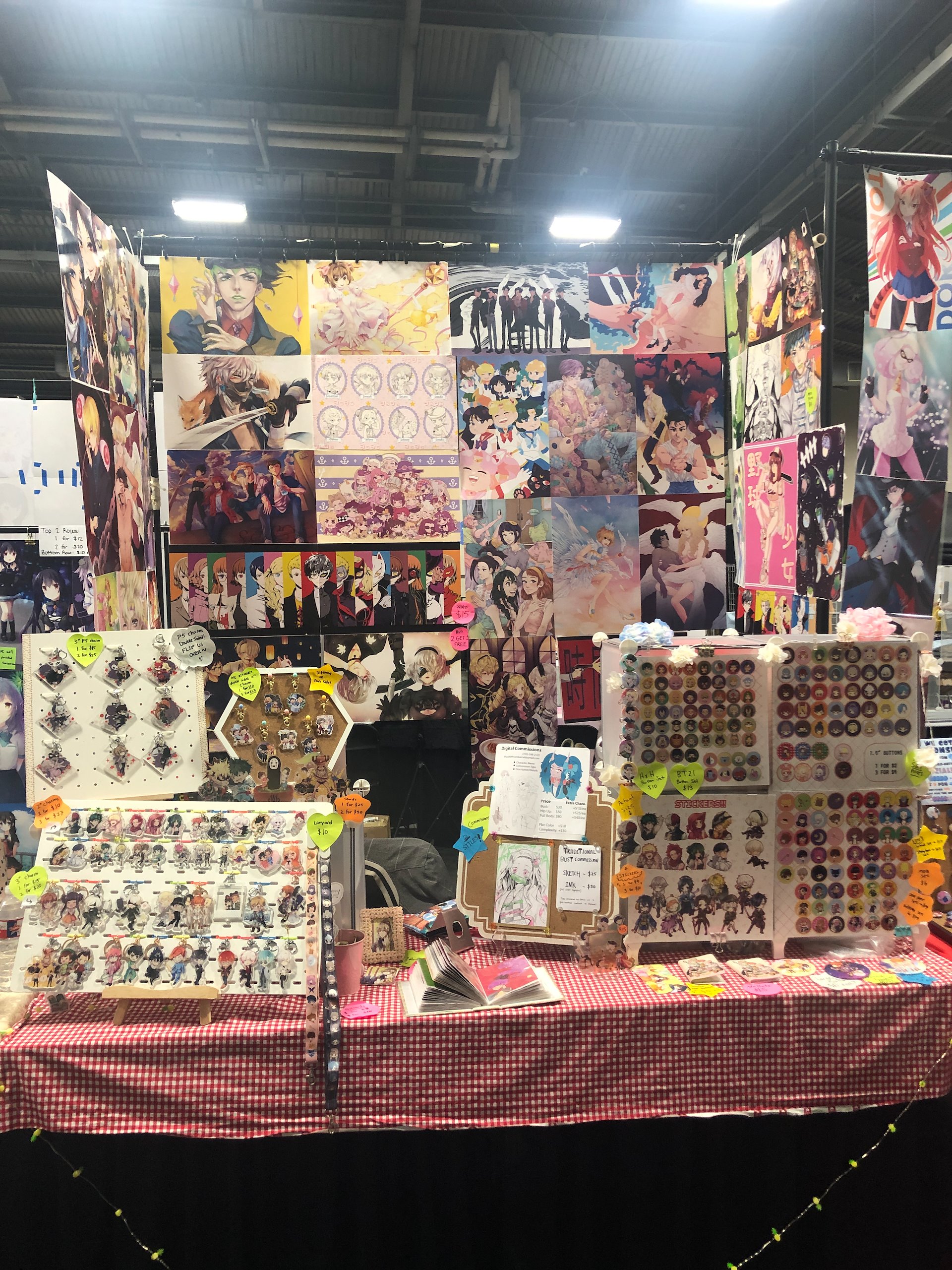 Convention Table Setup - chumaruko