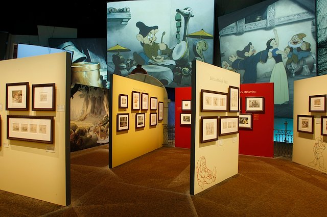 Disney Animation Display Designs - Stage-Rite Inc Portfolio Disney Animation Display Designs - Stage-Rite Inc Portfolio