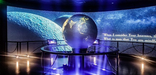 Hall of Origin: Wonders of the Universe exhibit - Cinetique Images