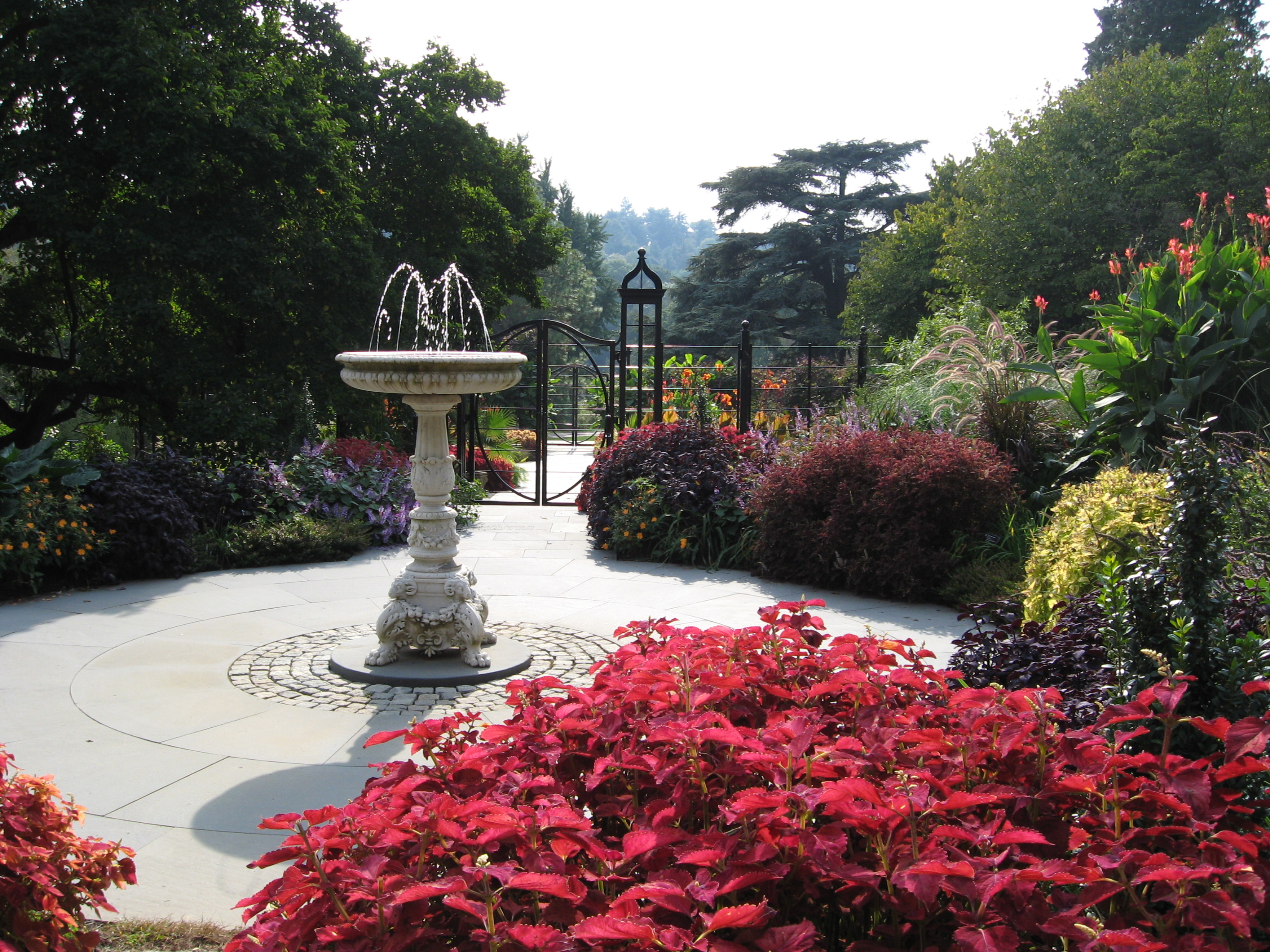 Pennock, Long Fountain & Maloney Gardens John Nystedt, RLA, LEED AP
